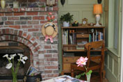 Tastefully decorated to make you feel at home! -- photo by Ingeborg Suzanne